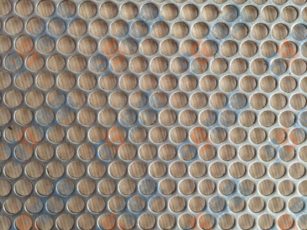 冲孔式钢板