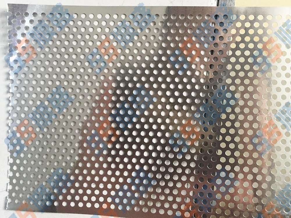 钢板冲孔板网